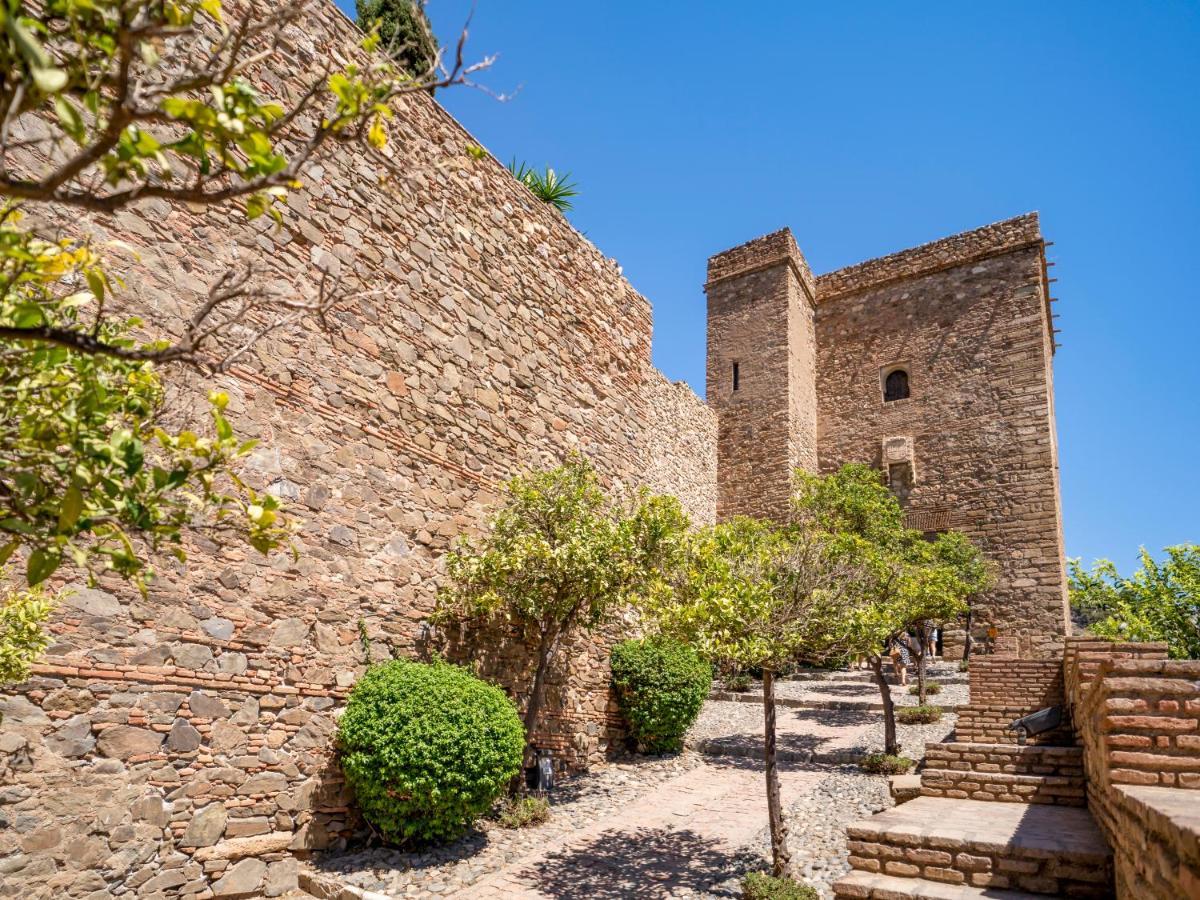 Sanders San Patricio - Dreamy Two-Bedroom Apartment Downtown マラガ エクステリア 写真